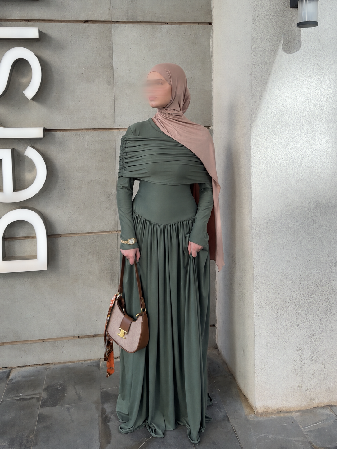 Robe Élégance Vert Sauge